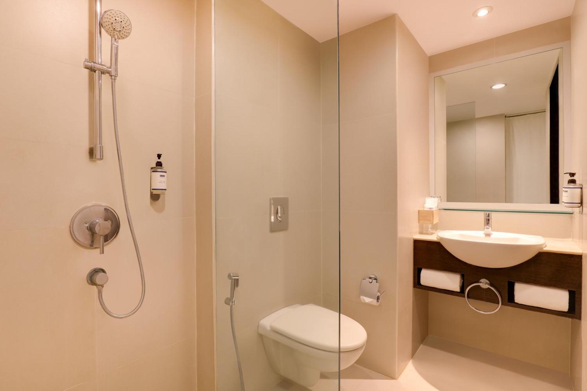 Keys Select By Lemon Tree Hotels, Hosur Road, Bengaluru Dış mekan fotoğraf