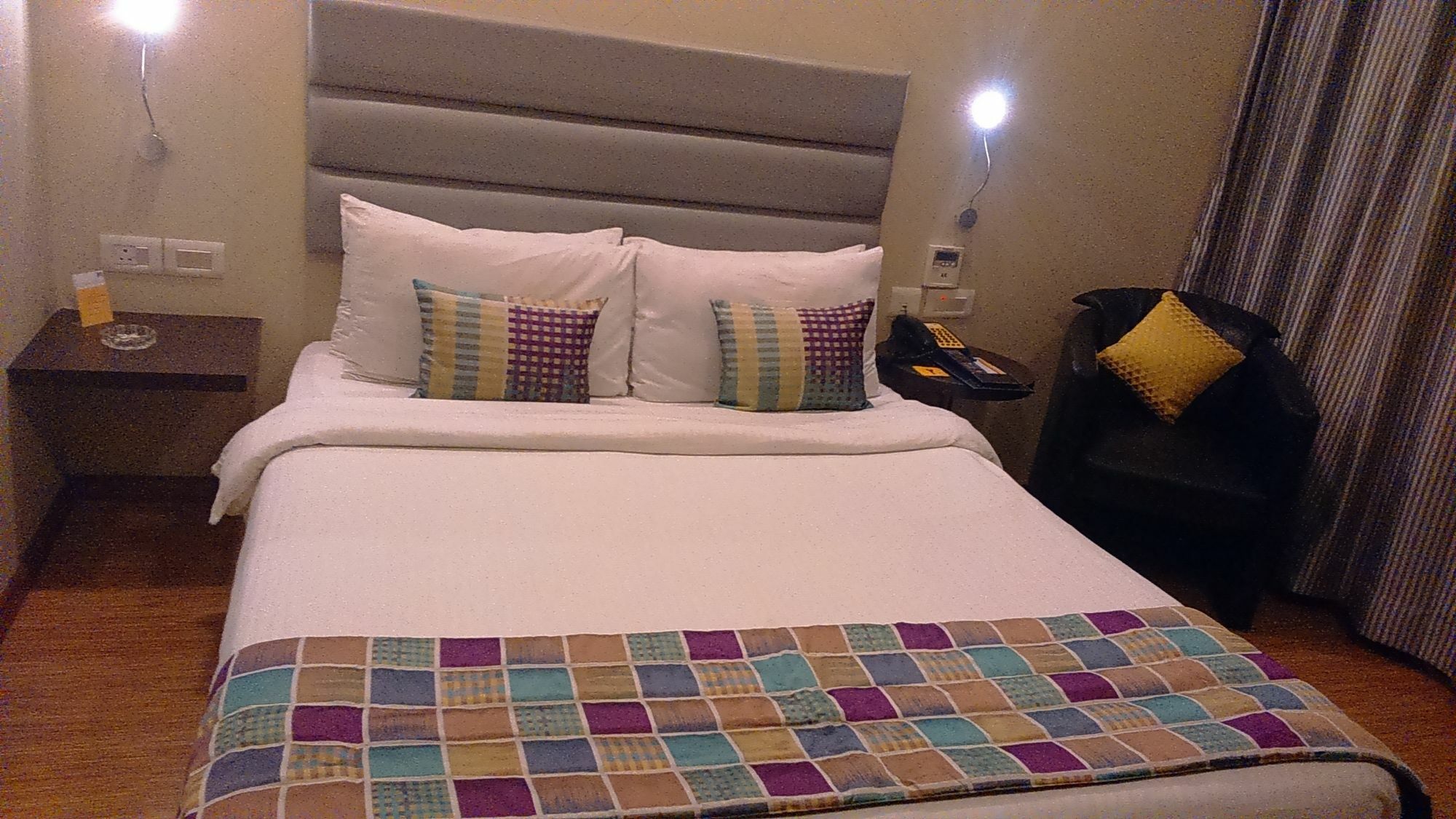 Keys Select By Lemon Tree Hotels, Hosur Road, Bengaluru Dış mekan fotoğraf